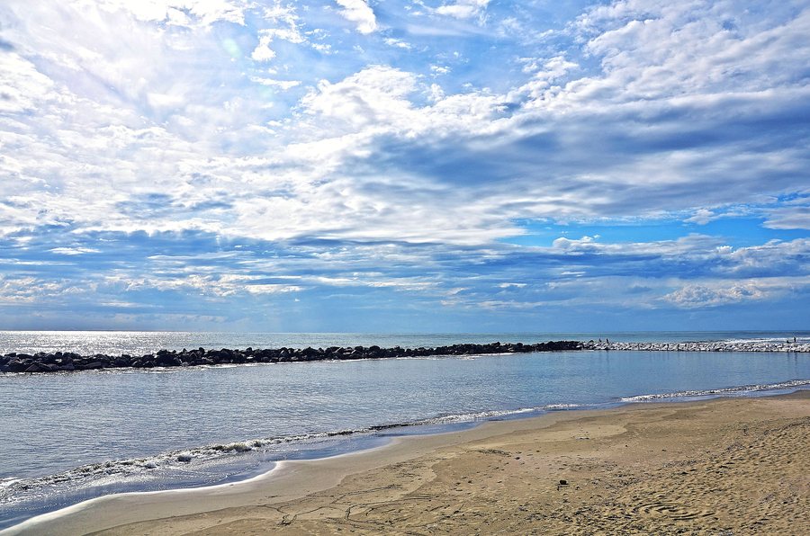 File:Marina di Pisa, Province of Pisa, Italy - panoramio.jpg