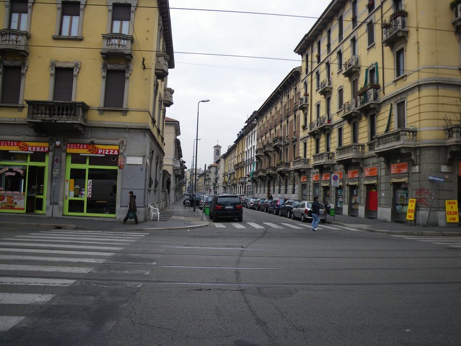 File:Milano - incrocio via Settala via Vitruvio - 01.jpg