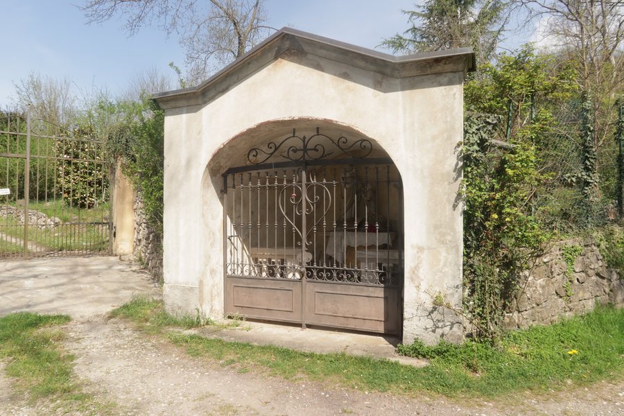 File:Grantola Edicola votiva 01.jpg