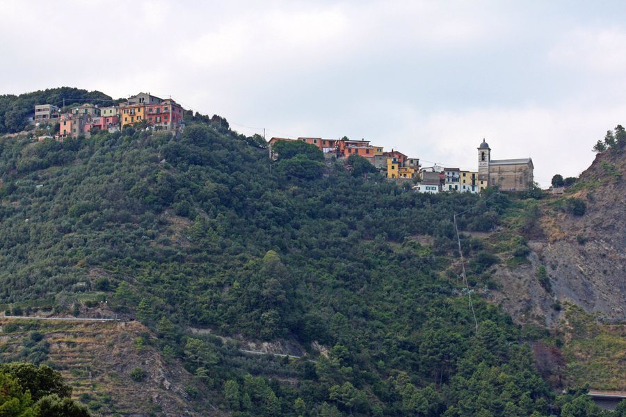 File:Cinque Terre, San Bernardino (Vernazza) - panoramio - Carlo Pelagalli.jpg