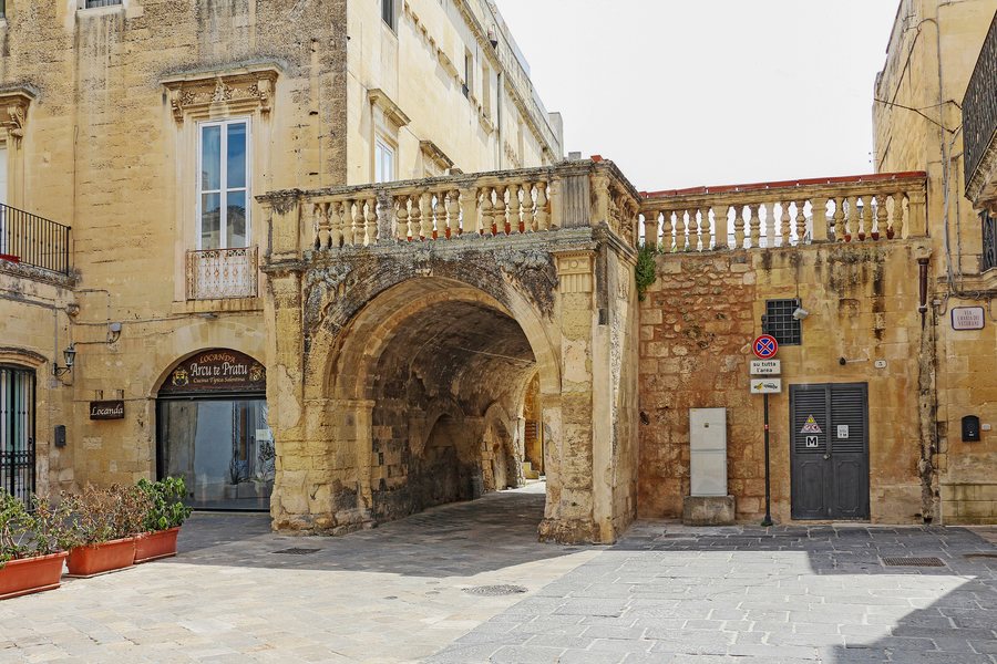 File:Arco di Prato (Lecce).jpg