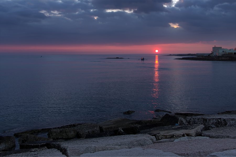 File:Alba Villanova di Ostuni.jpg