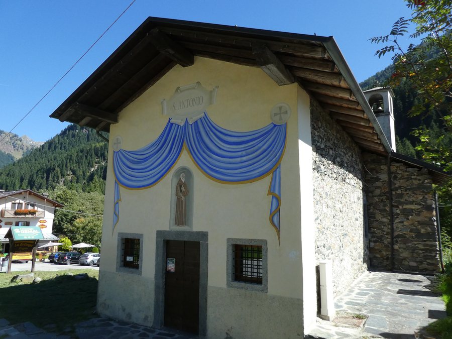 File:Valle Dorizzo, chiesa di Sant'Antonio 04.jpg