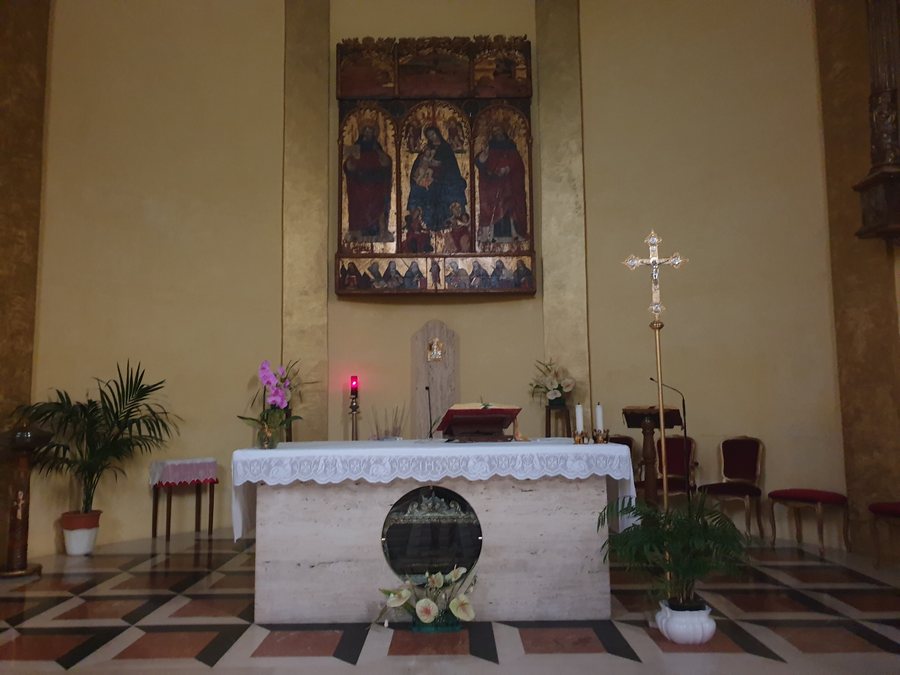 File:Chiesa madre armento.jpg
