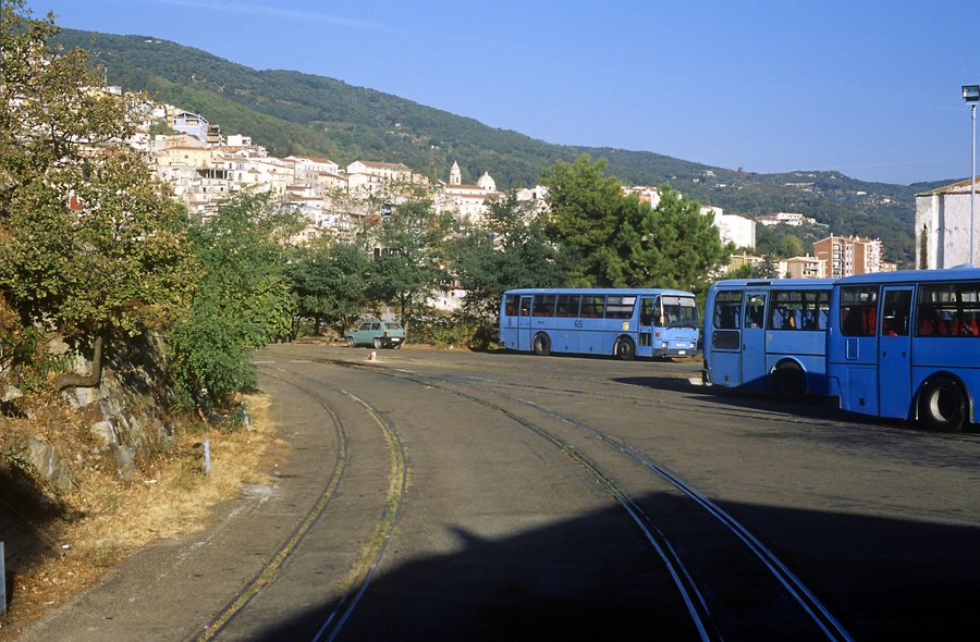 File:14 732 Bf Lanusei.jpg