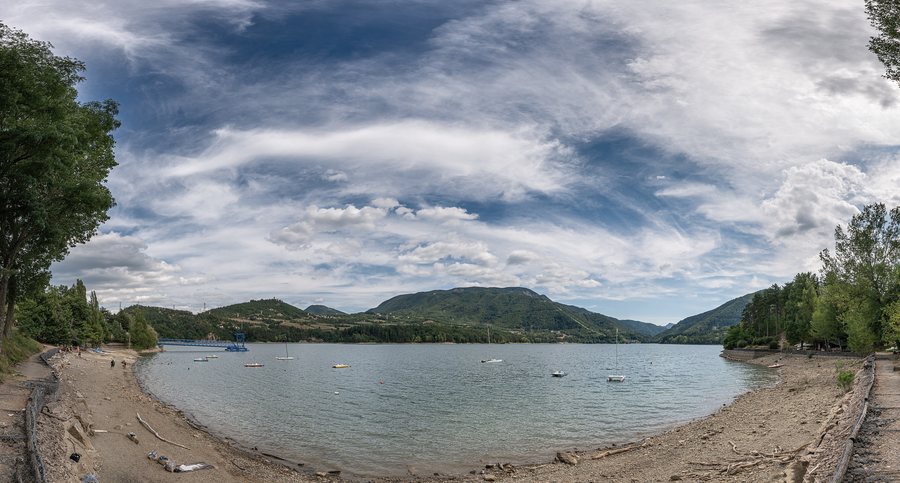 File:Lago di Suviana - Suviana, Castel di Casio, Bologna, Italy - August 17, 2019.jpg