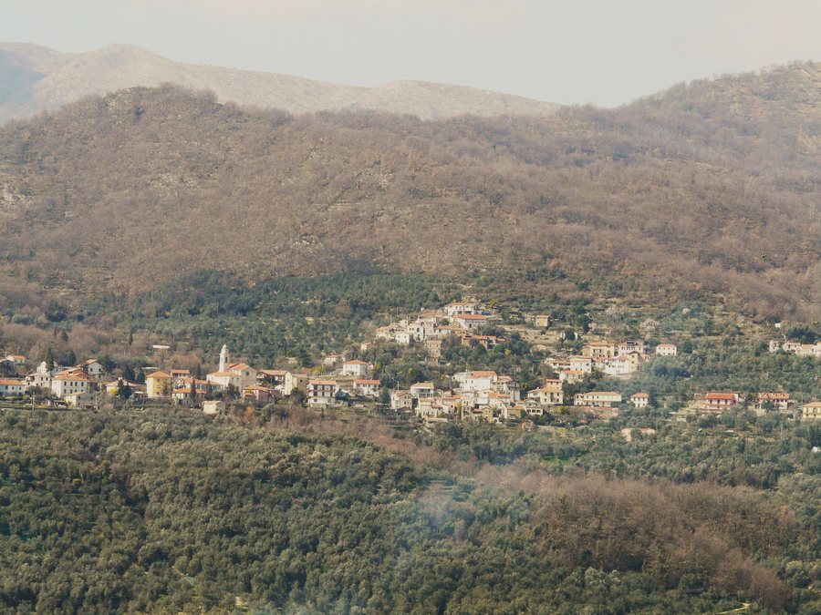 File:Vasia-Pantasina-panorama.jpg