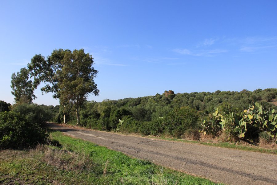File:Bauladu - Nuraghe Crabia (01).JPG