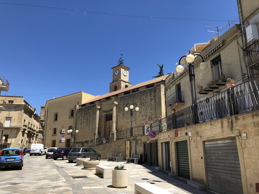 File:Badia di Santa Chiara, Assoro.jpg