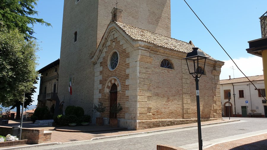 File:Cepagatti - Cappella di San Rocco 04.jpg