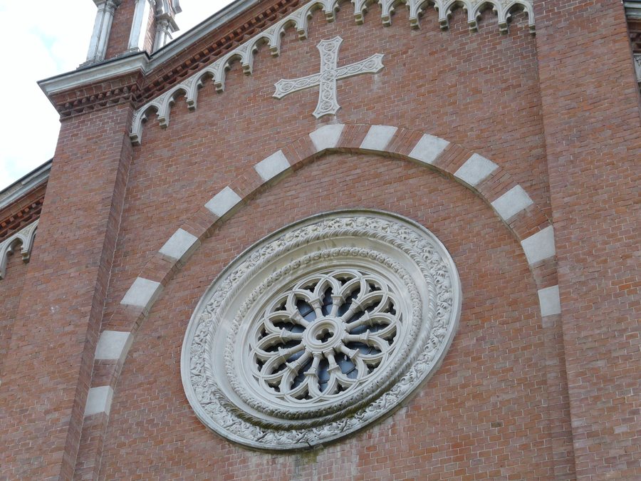 File:Godiasco-chiesa san siro2.jpg