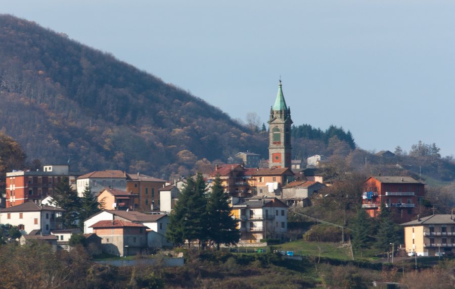 File:Castiglione dei Pepoli - frazione Baragazza.jpg