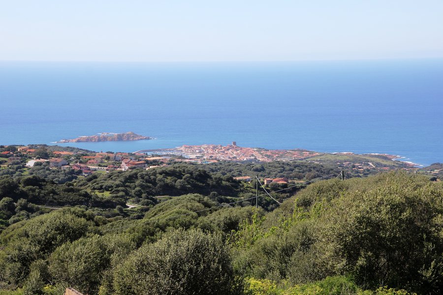File:Trinità d'Agultu e Vignola - Isola Rossa (03).jpg