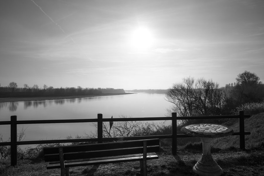File:Po River - Bagnolo San Vito, Mantua, Italy - February 20, 2022.jpg